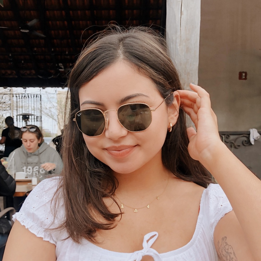 Meet your Posher, Jojo